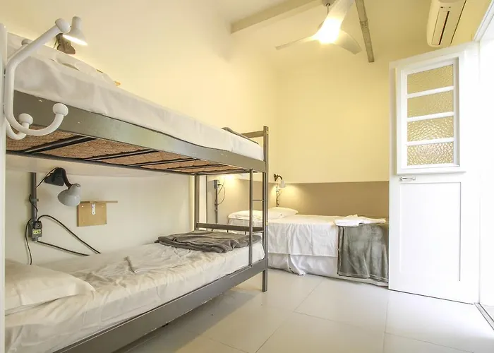Brick Albergue *